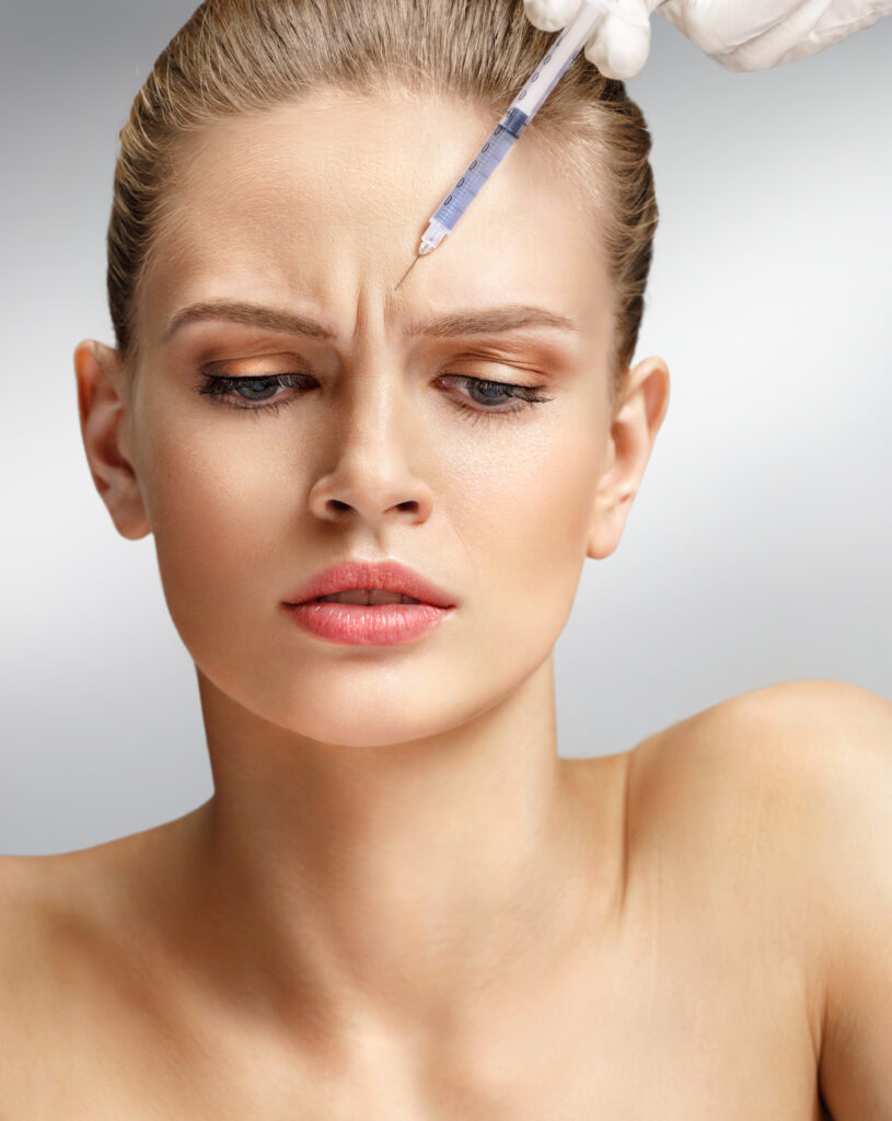 Lifting sprancenele | întinerirea frunții - Aesthetictouch